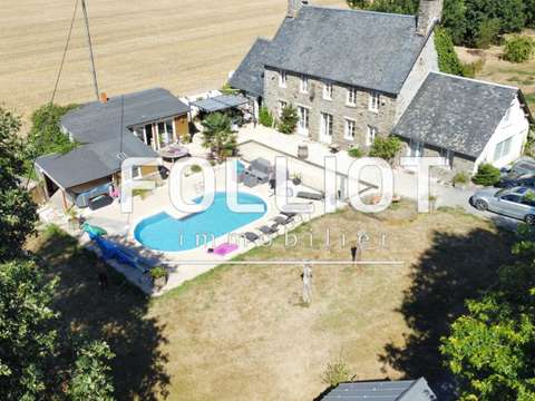 Vente maison 9 pièces Saint-Sauveur-la-Pommeraye 50