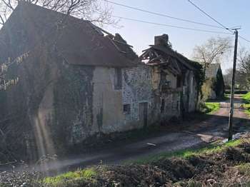 Vente maison 2 pièces Saint-Sauveur-Lendelin 50