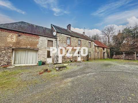 Vente maison 16 pièces Saint-Sauveur-Villages 50