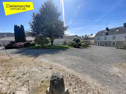 Vente maison 10 pièces Saint-Sauveur-Villages 50