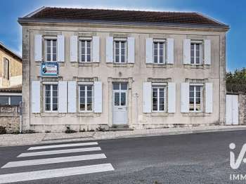 Vente Maison 5 chambresSaint-Savinien