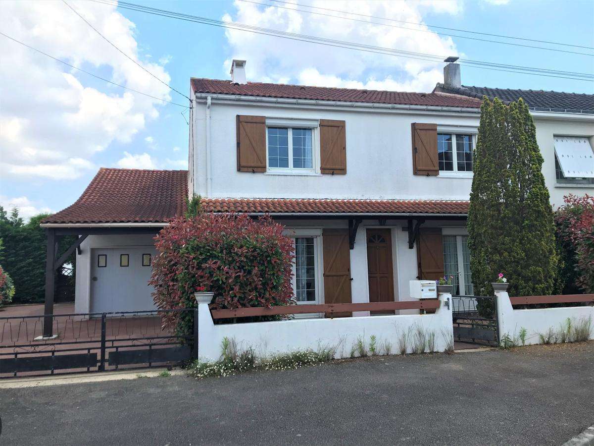Vente Maison à Saint-Sébastien-sur-Loire (44230) : à vendre / 120m²