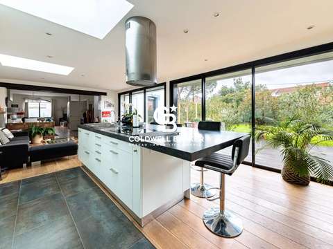 Vente maison 9 pièces Vente maison 9 pièces