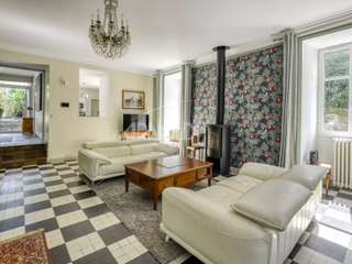 Vente maison 19 pièces