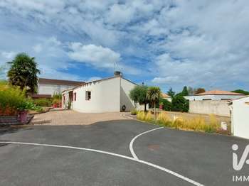 Maison 4 pièces 118 m² · à Saint-Sébastien-sur-Loire · 118 m² · 374 000 €