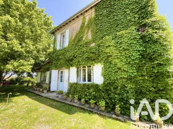 Vente maison 6 pièces Saint-Seurin-de-Cadourne 33