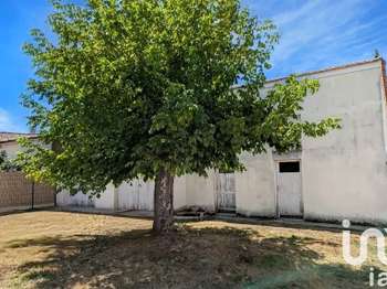 Vente Maison 2 piècesSaint-Seurin-sur-l'Isle