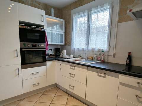 Vente maison 4 pièces Saint-Seurin-sur-l'Isle 33