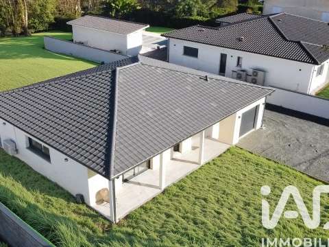 Vente maison 5 pièces Saint-Seurin-sur-l'Isle 33