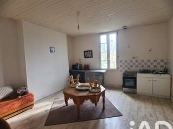 Vente maison 6 pièces Saint-Seurin-sur-l'Isle 33