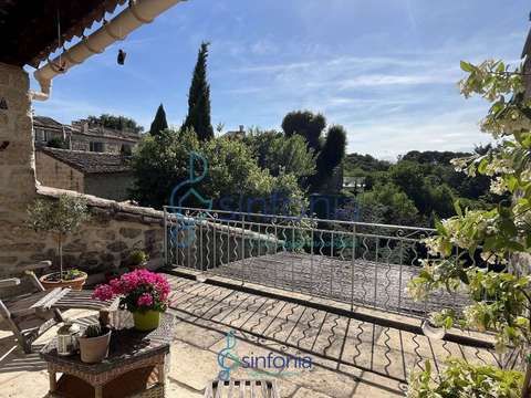 Vente maison 7 pièces Saint-Siffret 30