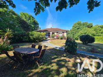 Vente maison 4 pièces Saint-Sulpice-d'Arnoult 17
