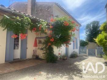 Vente maison 6 pièces Saint-Sulpice-d'Arnoult 17