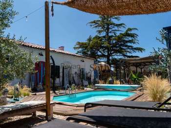 Vente maison 17 pièces Saint-Sulpice-de-Royan 17