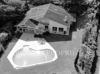 Vente Maison 4 chambresSaint-Sulpice-et-Cameyrac