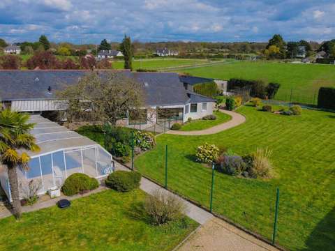 Vente maison 10 pièces Saint-Sylvain-d'Anjou 49