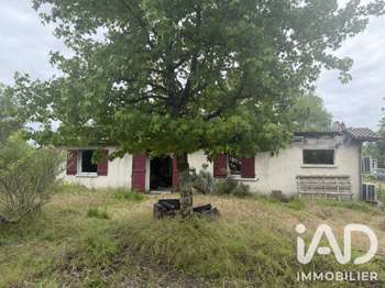 Maison 4 pièces 102 m² · à Saint-Symphorien · 102 m² · 75 000 €