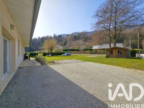 Vente maison 5 pièces Saint-Thibaud-de-Couz 73