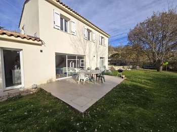 Vente Maison 5 chambresSaint-Vallier-de-Thiey