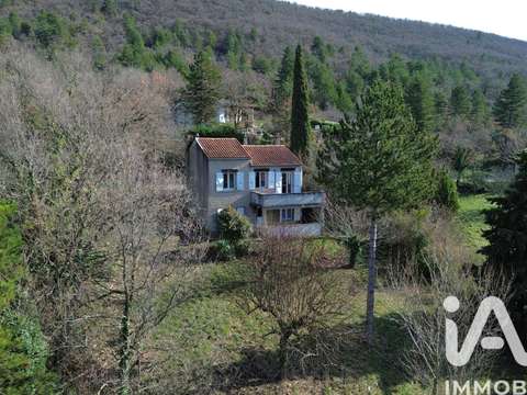 Vente maison 4 pièces Saint-Vincent-de-Barrès 07