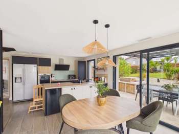 Maison 7 pièces 160 m² · à Saint-Vincent-de-Tyrosse · 160 m² · 565 000 €