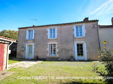 Vente maison 6 pièces Saint-Vincent-Sterlanges 85