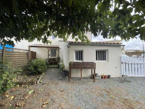 Vente maison Saint-Vincent-Sterlanges 85