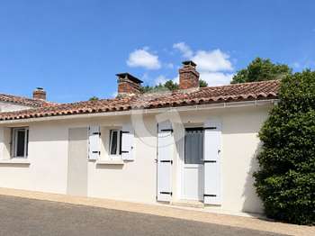 Vente maison 4 pièces Saint-Vincent-sur-Graon 85