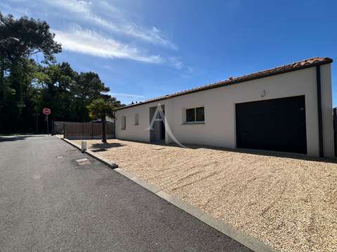 Vente maison 4 pièces Saint-Vincent-sur-Jard 85