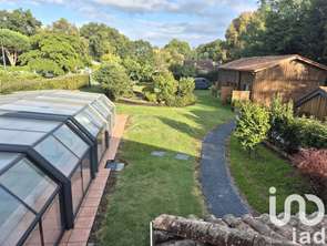 Vente Maison 8 chambresSaint-Vivien-de-Médoc