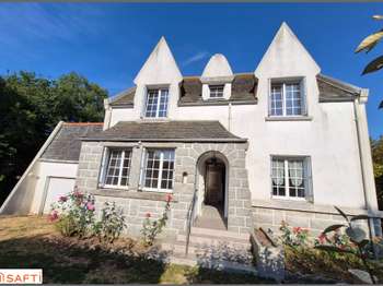 Vente maison 7 pièces Saint-Vougay 29