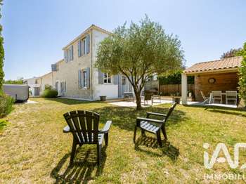 Maison 8 pièces 185 m² · à Saint-Xandre · 185 m² · 535 000 €