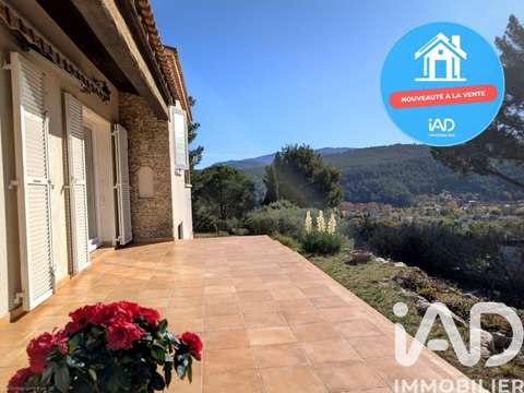Vente maison 4 pièces Saint-Zacharie 83