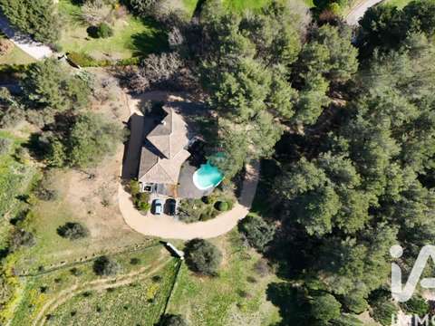 Vente maison 7 pièces Saint-Zacharie 83