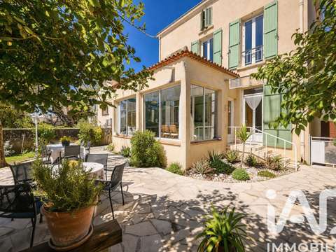 Vente maison 6 pièces Saint-Zacharie 83