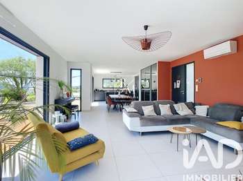 Vente maison 5 pièces Saint-Zacharie 83