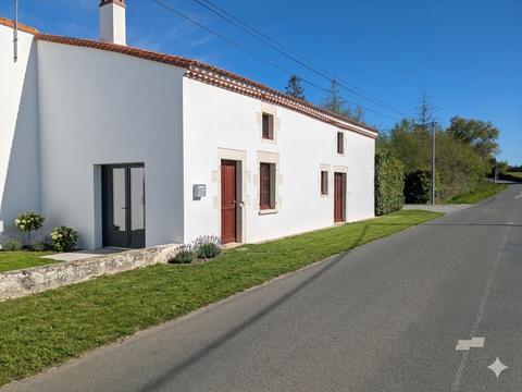 Vente maison 5 pièces Sainte-Cécile 85