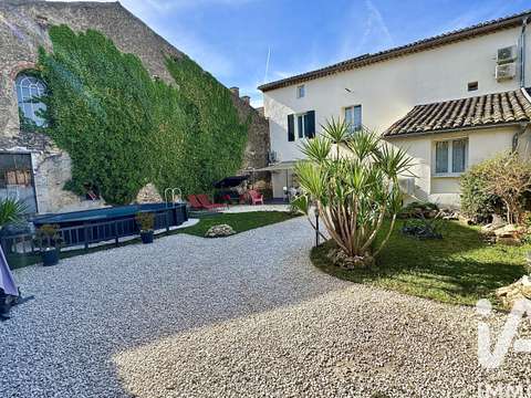 Vente maison 13 pièces Sainte-Cécile-les-Vignes 84