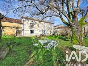 Vente Maison 6 chambresSainte-Croix-de-Mareuil