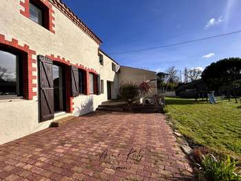 Vente maison 8 pièces Vente maison 8 pièces