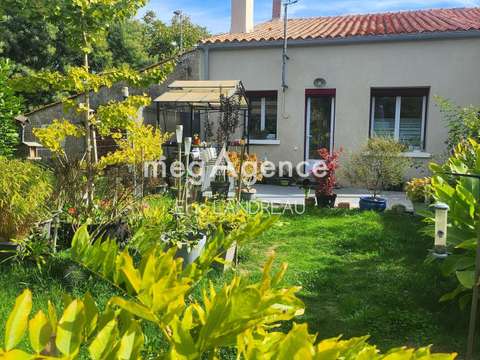 Vente maison 5 pièces Sainte-Foy 85