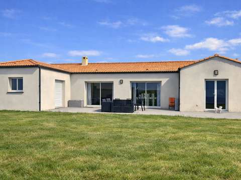 Vente maison 5 pièces Sainte-Foy 85