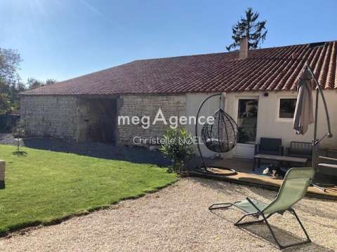 Vente maison 7 pièces Sainte-Gemme-la-Plaine 85