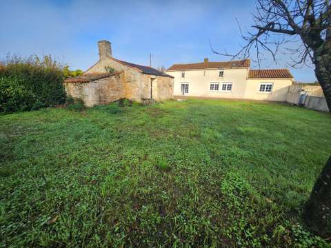 Vente maison 6 pièces Sainte-Gemme-la-Plaine 85