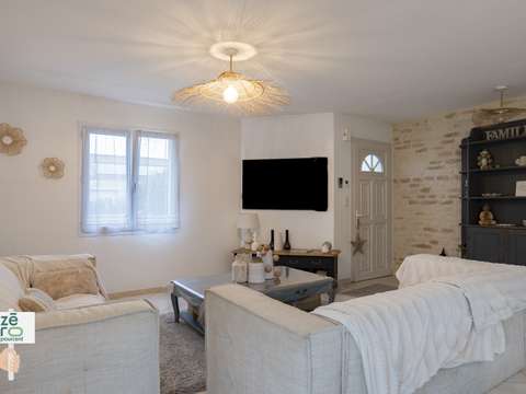 Vente maison 7 pièces Sainte-Gemme-la-Plaine 85