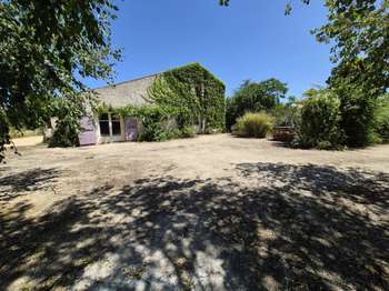 Vente maison 7 pièces Sainte-Gemme-la-Plaine 85