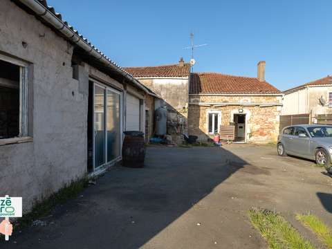 Vente maison 7 pièces Sainte-Hermine 85