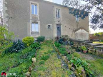 Vente maison 8 pièces Sainte-Hermine 85