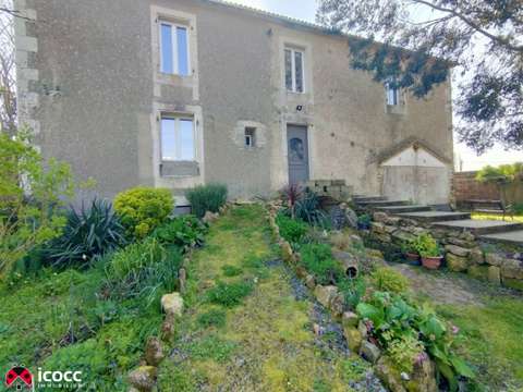 Vente maison 8 pièces Sainte-Hermine 85