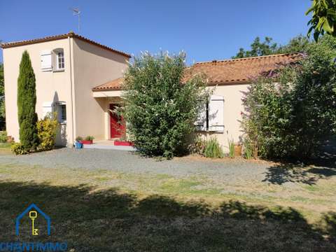 Vente maison 7 pièces Sainte-Hermine 85